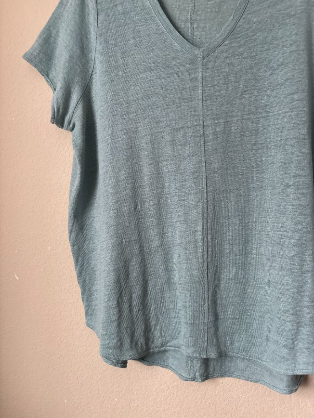 Tahari 2X 100% Linen V-Neck Tee Shirt Minimalist Contemporary - Picture 3 of 5